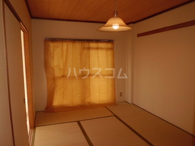 13/30 寝室