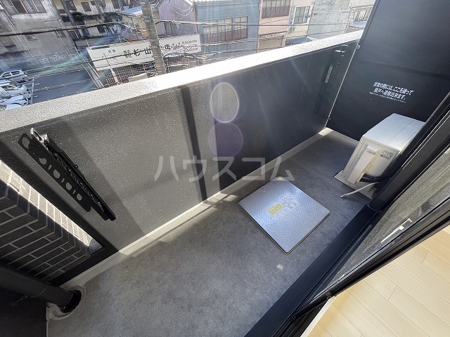 23/30 バルコニー