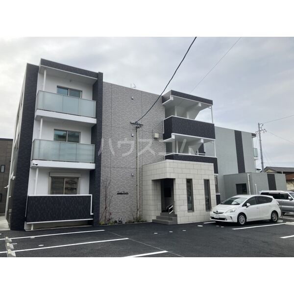 1/16 外観
