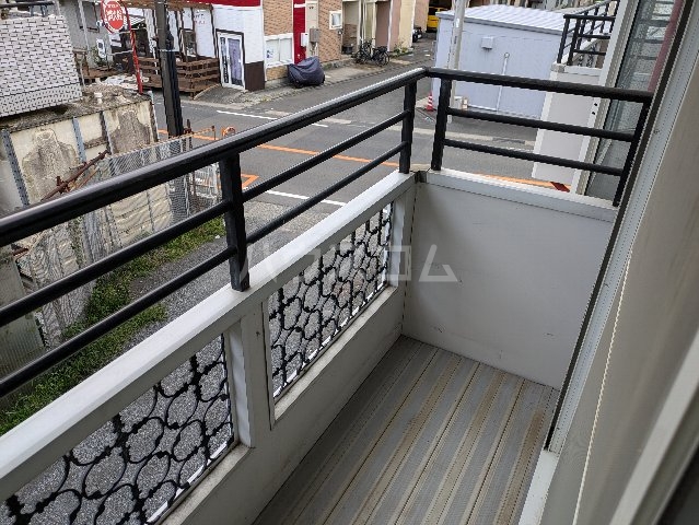 19/30 バルコニー