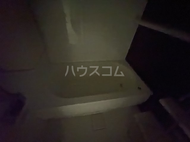 14/30 浴室