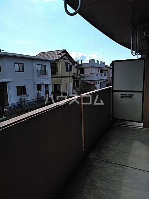 17/23 バルコニー
