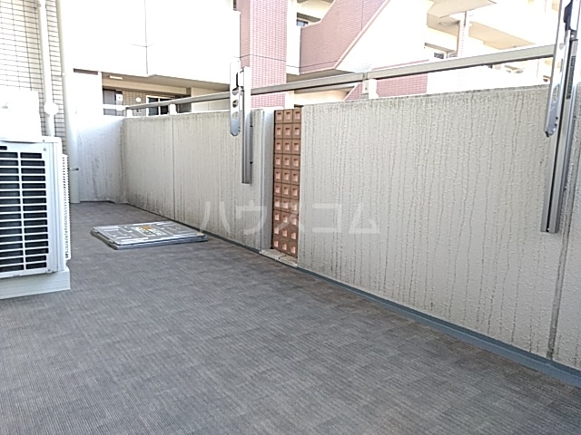 13/24 バルコニー