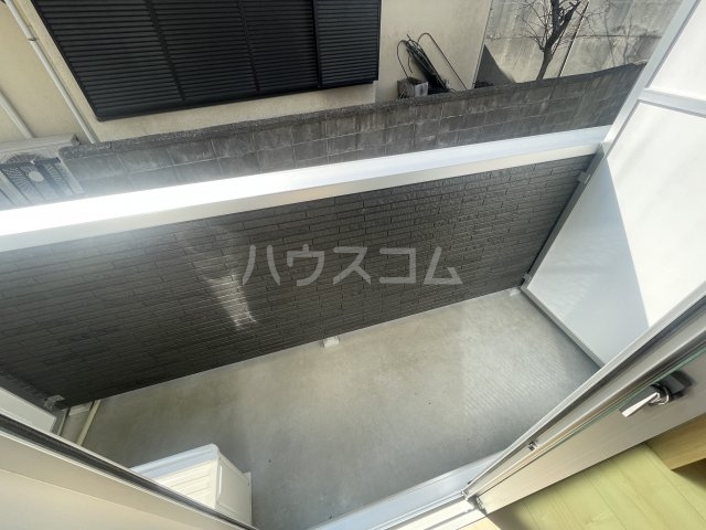 15/27 バルコニー