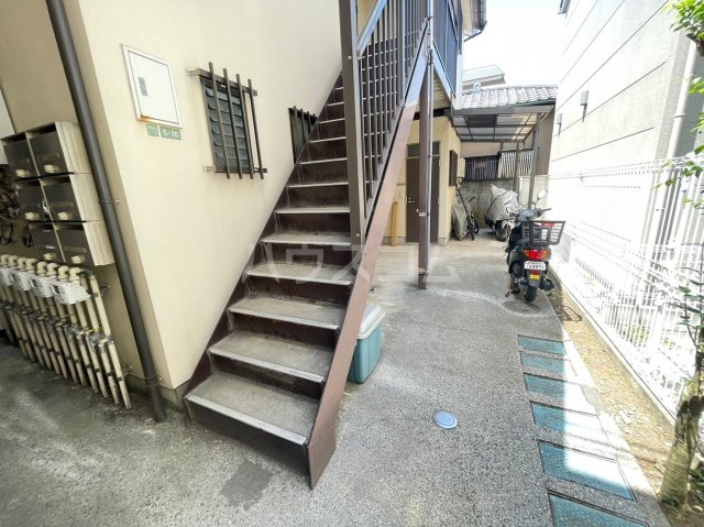 3/6 エントランス