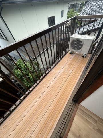15/27 バルコニー