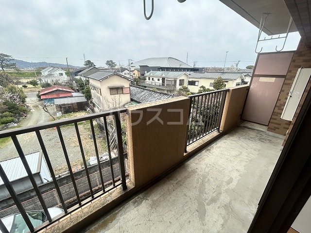 23/30 バルコニー