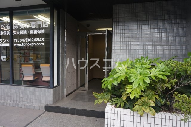 3/4 エントランス