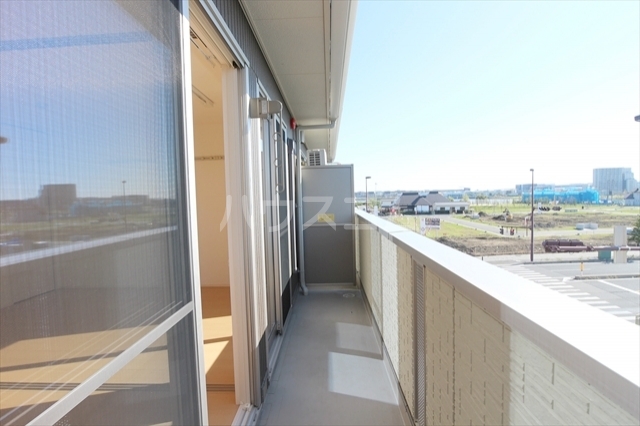 17/30 バルコニー