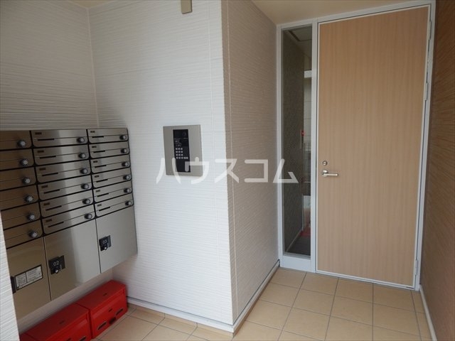 22/30 エントランス