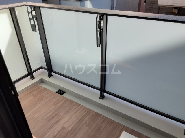 20/30 バルコニー