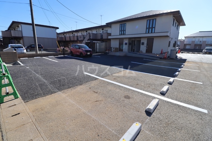 26/30 駐車場
