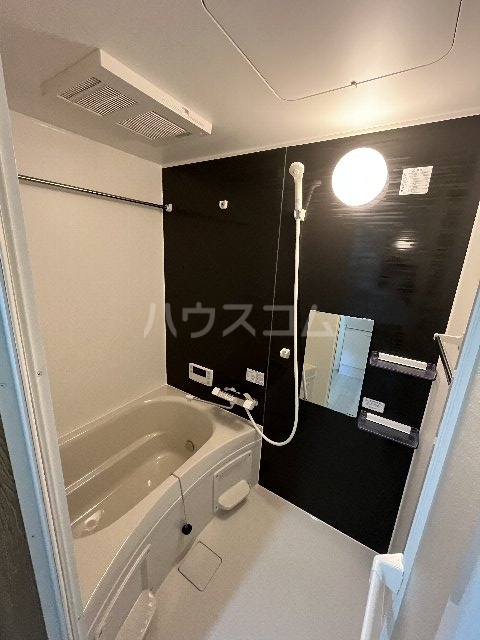 17/30 浴室