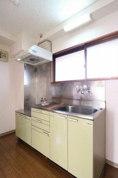 16/30 キッチン
