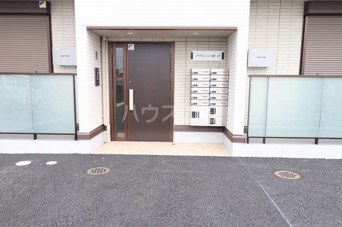 17/26 エントランス