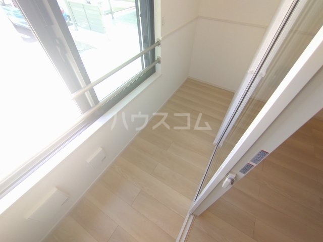 15/28 バルコニー