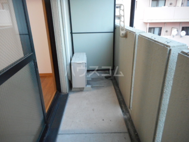 17/28 バルコニー