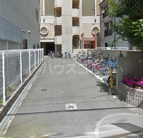 15/25 エントランス