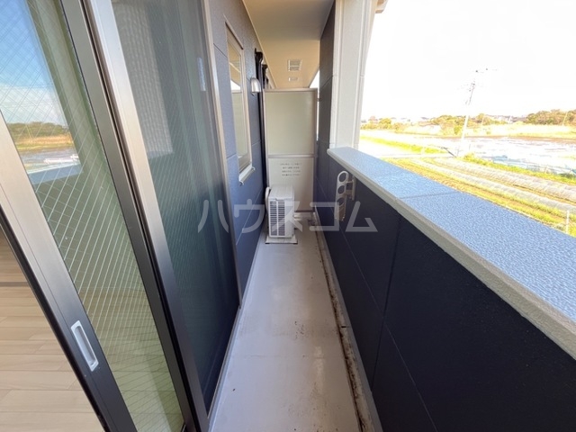 18/24 バルコニー