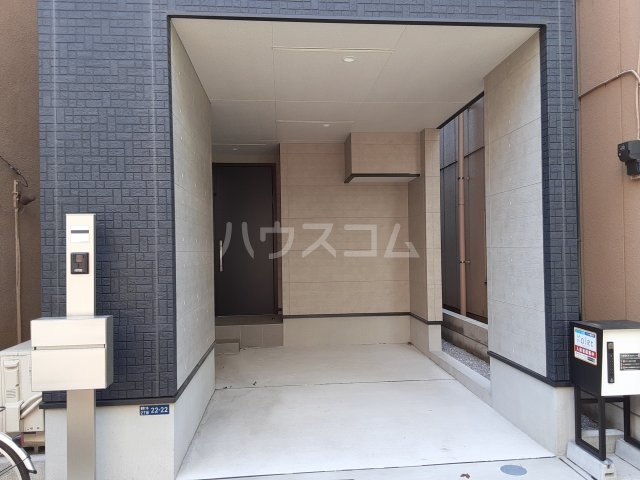 29/29 エントランス
