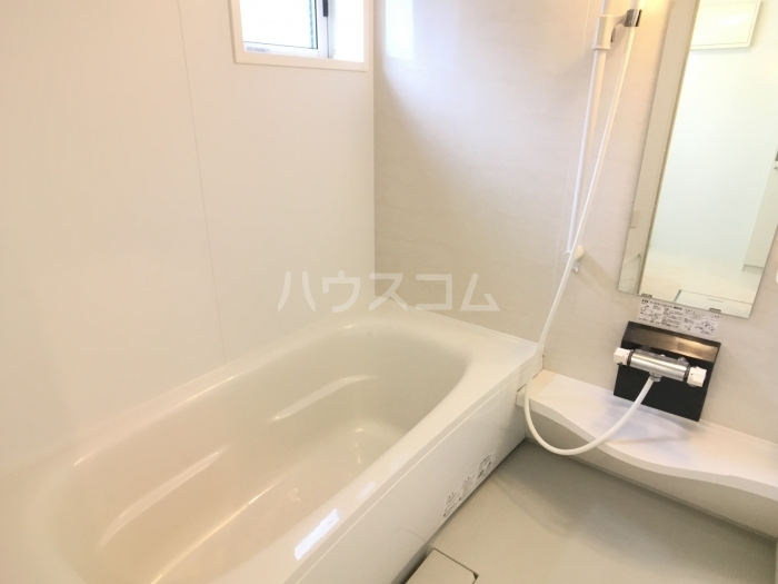 13/29 浴室