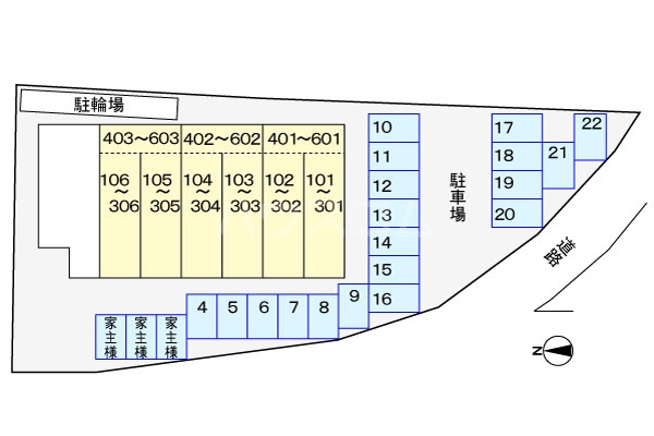 17/23 駐車場