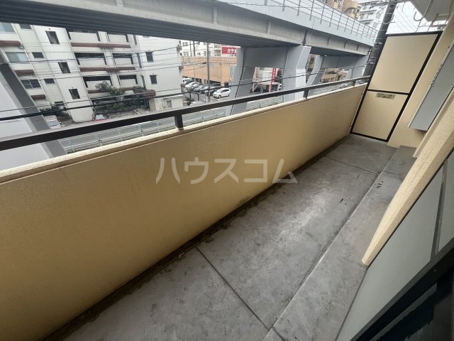19/30 バルコニー