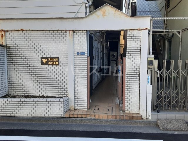 29/30 エントランス