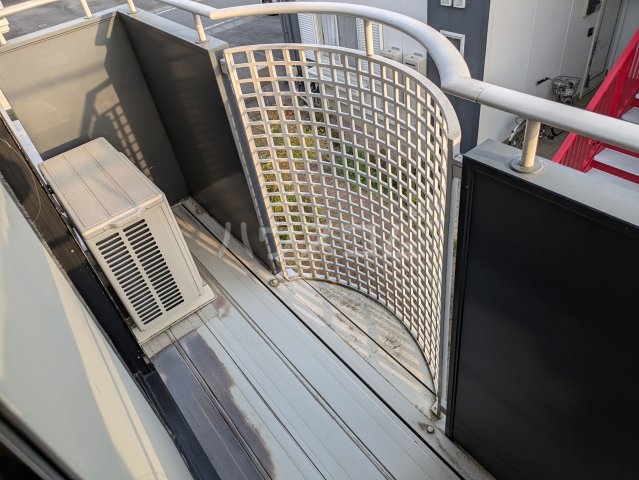 14/23 バルコニー