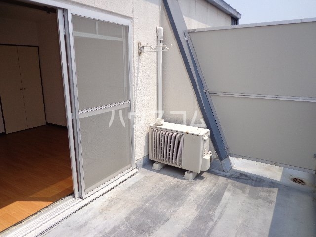 13/30 バルコニー