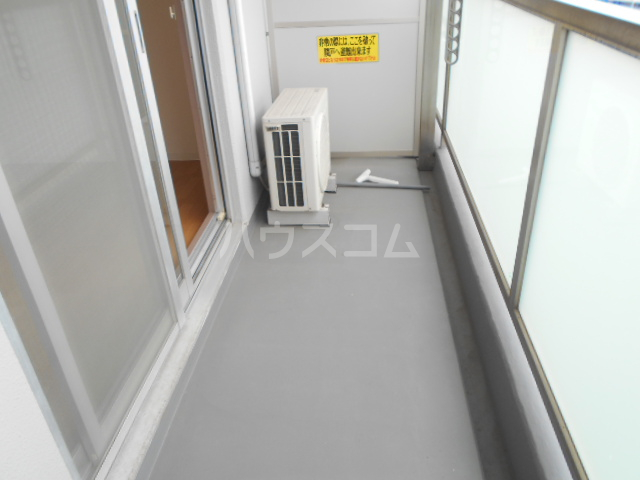 13/27 バルコニー