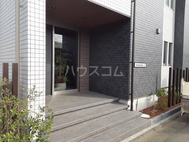 2/8 エントランス