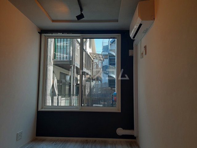 15/28 バルコニー