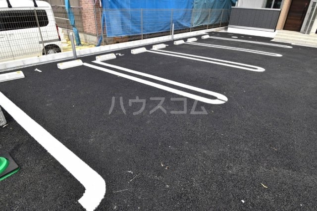 15/25 駐車場