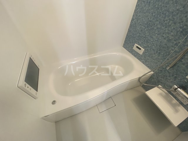 13/30 浴室