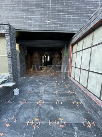 29/30 エントランス