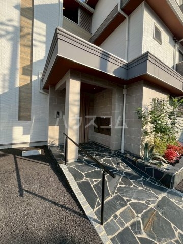 2/6 エントランス