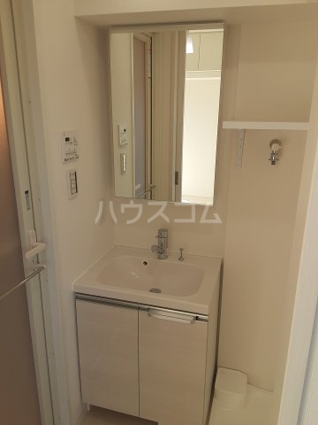 15/30 洗面