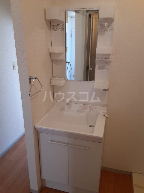 13/30 洗面