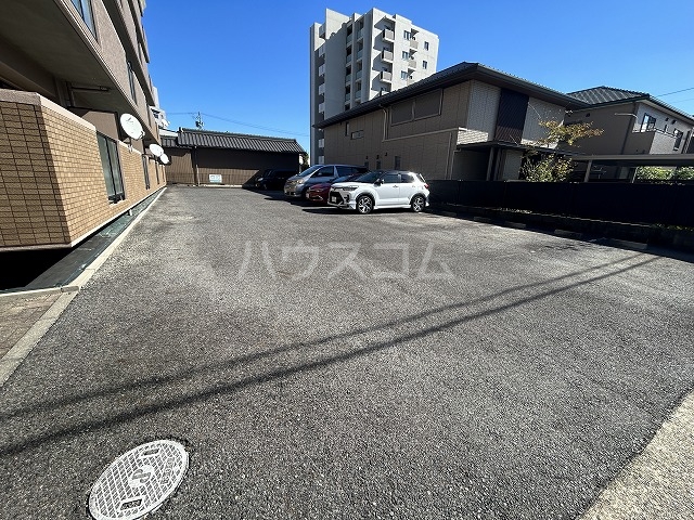 3/6 駐車場