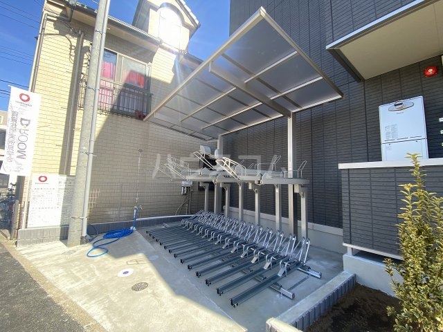 20/29 エントランス