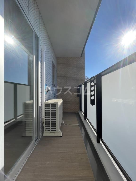 15/17 バルコニー