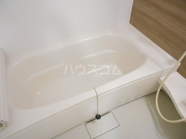 14/30 浴室