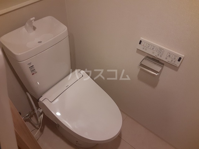 13/30 トイレ