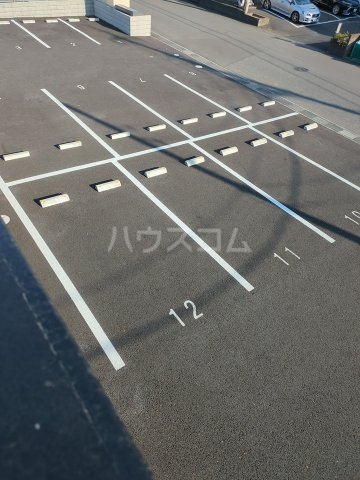 15/25 駐車場