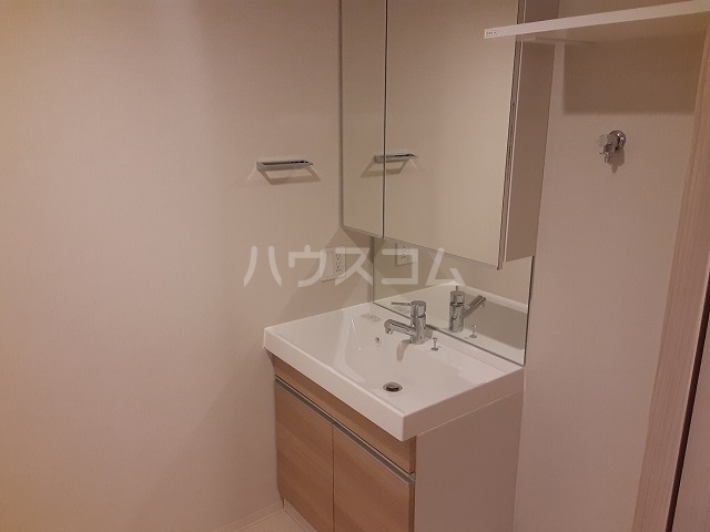 16/30 洗面