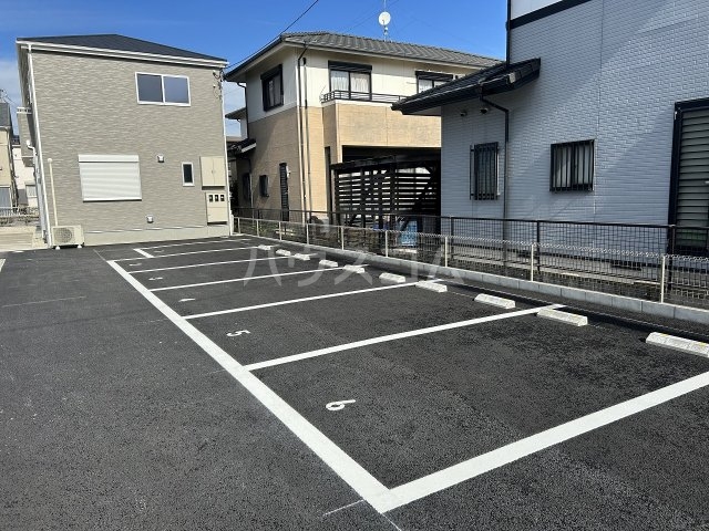 22/30 駐車場