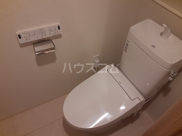 14/30 トイレ