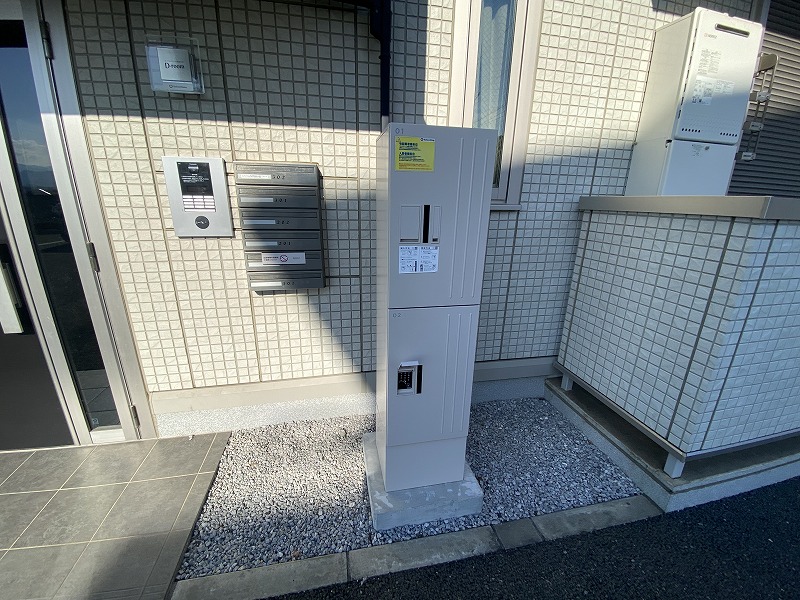 26/30 エントランス