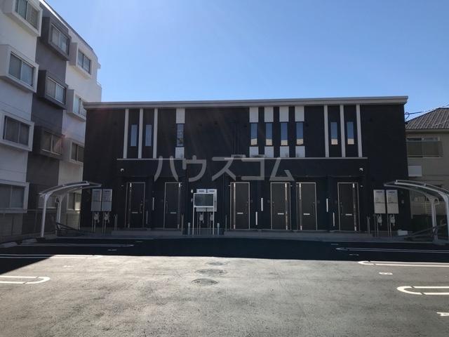 24/24 駐車場